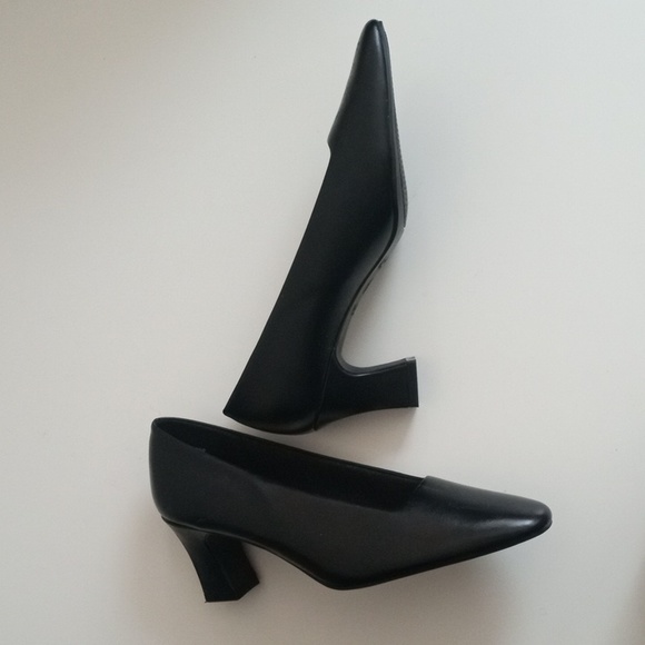 🖤👠 Black Heels, Pumps | Size 7.5 - Picture 10 of 11